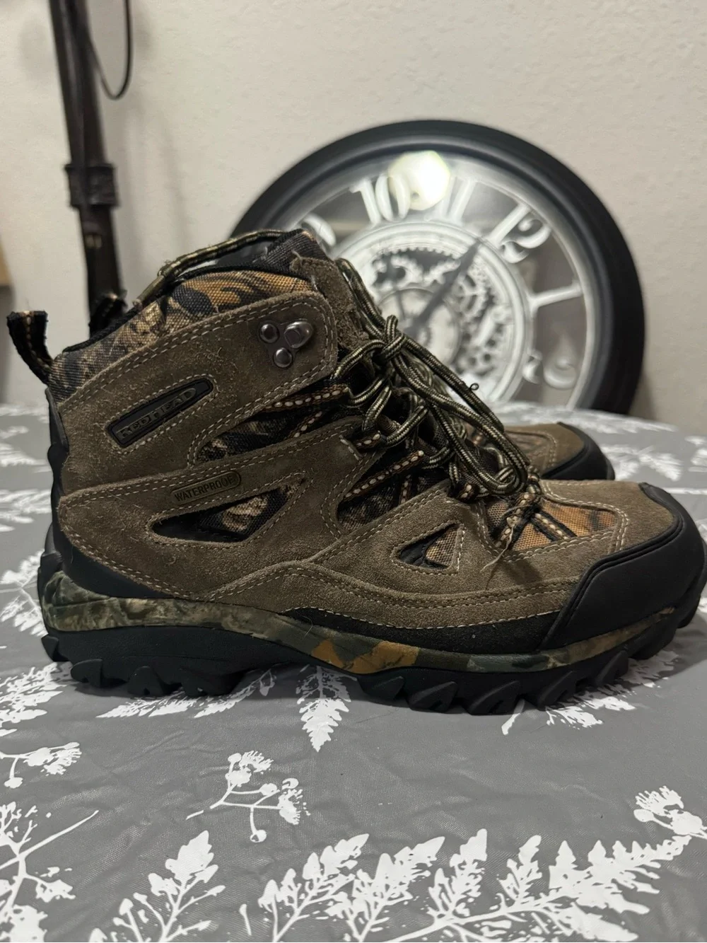 REDHEAD Men’s Size 8M Granite Waterproof Hiking Boots  Camo Worn Twice.